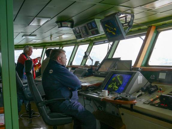 Visita à ponte de comando do Sea Spirit no nosso caminho para a  Antártida